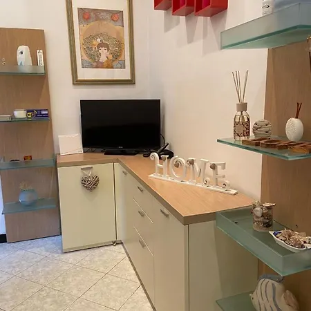 Glitter Apartment *